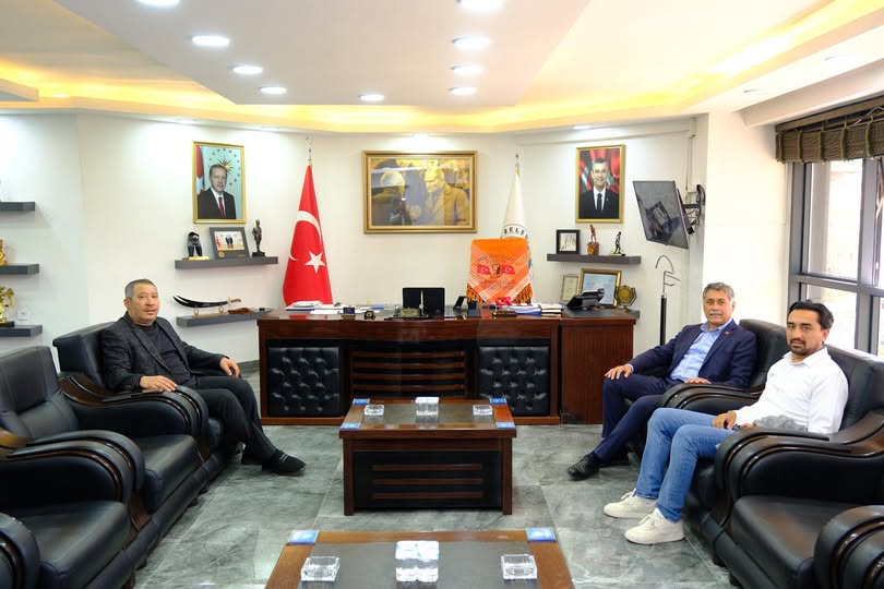 CHP Parti Meclis Üyesi Görgöz, Dinar Belediye Başkanı Topçu'yu Ziyaret Etti