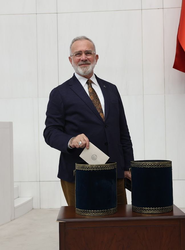 Numan Kurtulmuş TBMM Başkanı Seçildi