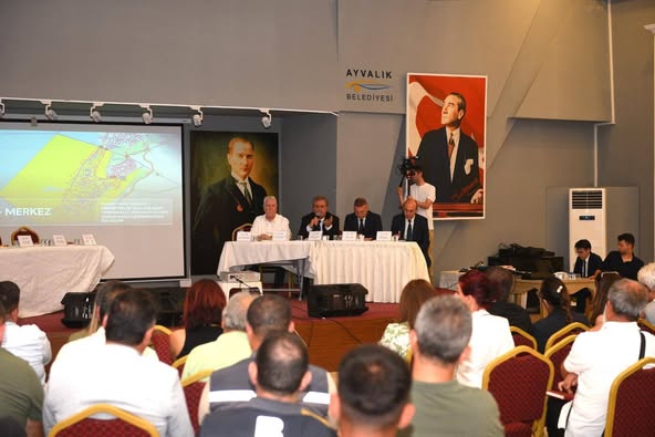 BASKİ Genel Müdürü Öztürk, Ayvalık Muhtarlarıyla İstişare Toplantısı Gerçekleştirdi