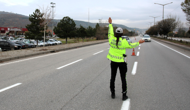 Emniyet Kararlı Abartı Egzoza Geçit yok.