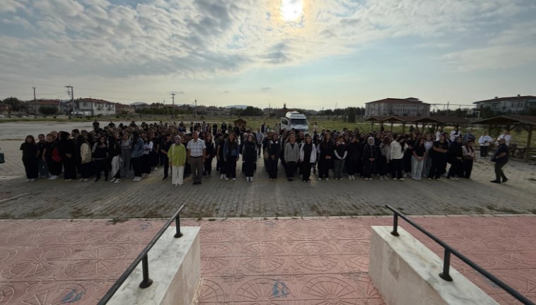 Zübeyde MTAL’de Eğitim Yılı Başladı, Okul Müdüründen Anlamlı Mesaj: Evlatlarınız Milletimizin Emaneti