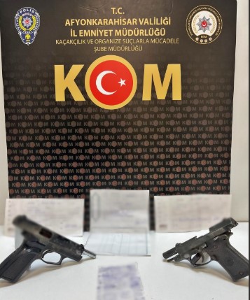 Afyonkarahisar Başmakçı’da Tefecilik Operasyonu: 2 Kişi Tutuklandı