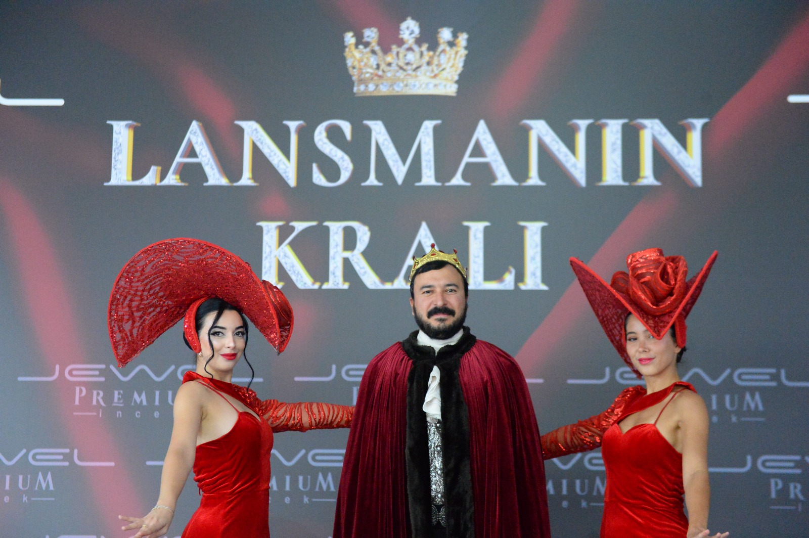 Ankara’da kraliyet konseptli lansmanla lüks proje tanıtıldı