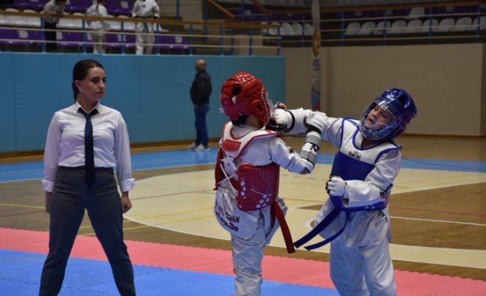 Cumhuriyetin 102. Yılında Sporun ve Gençliğin Zaferi Sahalardan Yükseldi
