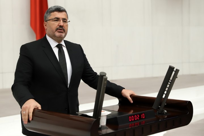 AK Parti Afyonkarahisar Milletvekili Ali Özkaya, Cumhuriyetin 102. yılını milletçe büyük bir gurur ve mutlulukla içinde olduklarını ifade ederek, bir tebrik mesajı yayınladı.