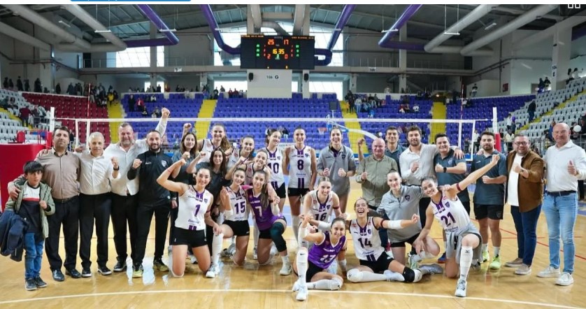 Afyon Belediye Yüntaş, Namağlup Lider PTT Ankara’yı Ağırlıyor