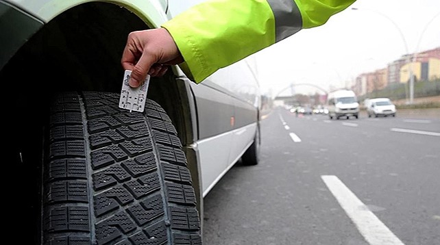 ZORUNLU KIŞ LASTİĞİ UYGULAMASI YARIN BZORUNLU KIŞ LASTİĞİ UYGULAMASI YARIN BAŞLIYOR