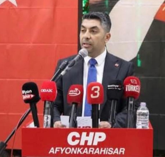 Milletimizin sofrasını küçülten bu düzen değişecektir. İnancımız tamdır, gücümüz halkımızdır.