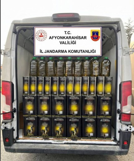 Afyonkarahisar’da 655 Litre Sahte Zeytinyağı Ele Geçirildi