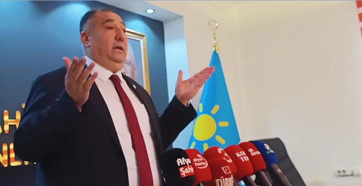 İYİ Parti İl Başkanı Mısırlıoğlu’ndan Yurdunuseven’e Sert Tepki: “Elinizde Belge Varsa Koyun Ortaya”