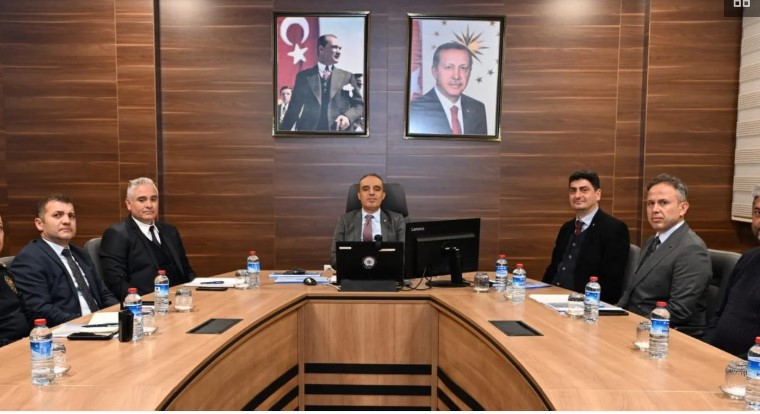 Afyonkarahisar’da Yeni Yıl Öncesi Huzur ve Güven Toplantıları Gerçekleştirildi