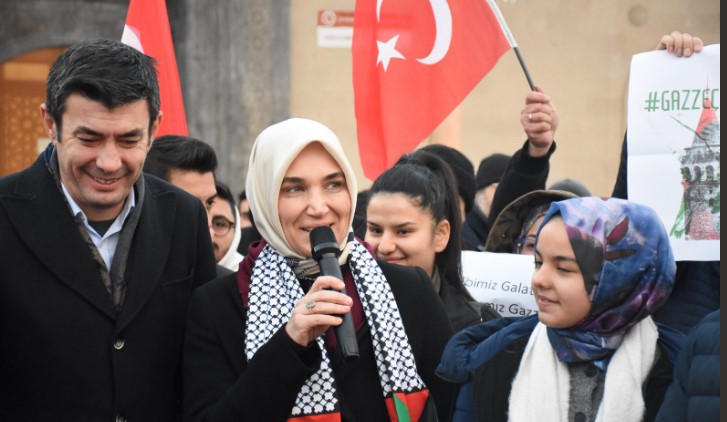 Gençlerimizle 2026’ya Merhaba Programı Paşa Camii’nde Gerçekleştirildi