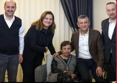 CHP Genel Başkanı Özgür Özel’den Başkan Burcu Köksal’a Geçmiş Olsun Ziyareti