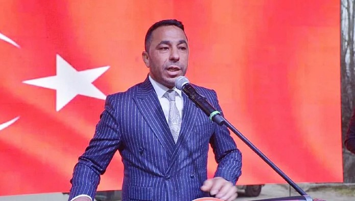 MHP'de Belediye Meclis Üyesi seçilen iki kişi hakkında kesin ihraç kararıyla disiplin kuruluna sevki gündeme geldi.