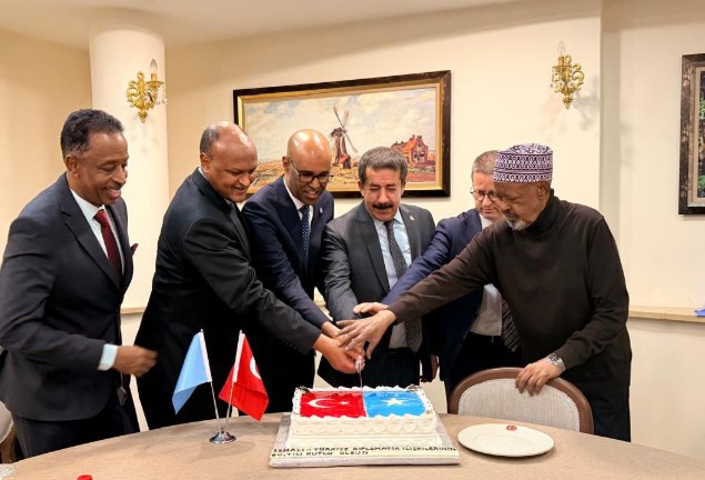 DOSTLUK GRUBU BAŞKANI FIRAT’TAN “TÜRKİYE, SOMALİ’DE PETROL BULDU” İDDİASINA YANIT: SOMALİ’NİN STRATEJİK ORTAĞIYIZ