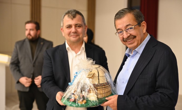 Hayati İnanç Emirdağ’da Gönüllere Dokundu