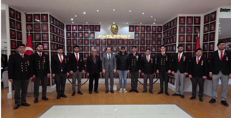 Kaymakamlardan Şehit Aileleri ve Gazilere Anlamlı Ziyaret