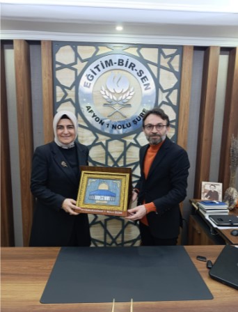 EĞİTİME YÖNE VEREN KADINLAR BULUŞMASI