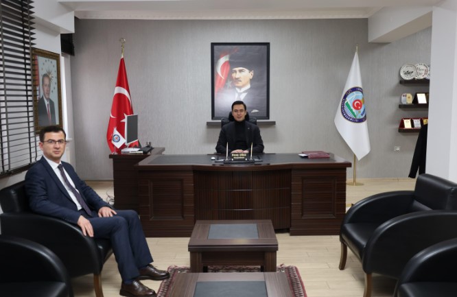 Çevre ve Şehircilik İklim Değişikliği İl Müdürü Merih Karayol’dan Kaymakam Hasan Uğuz’a Ziyaret