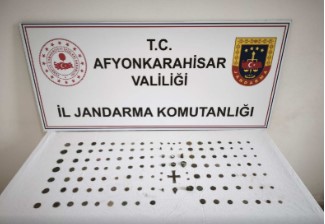 Afyonkarahisar'da Tarihi Eser Operasyonu: 133 Parça Eser Ele Geçirildi, 1 Kişi Tutuklandı