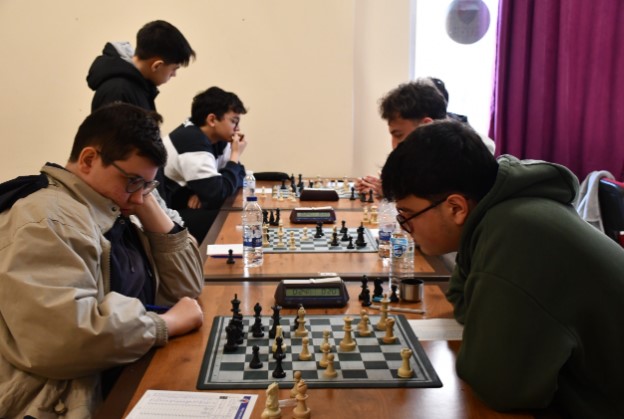 Afyonkarahisar’da Okul Sporları Gençler Satranç Müsabakaları Tamamlandı